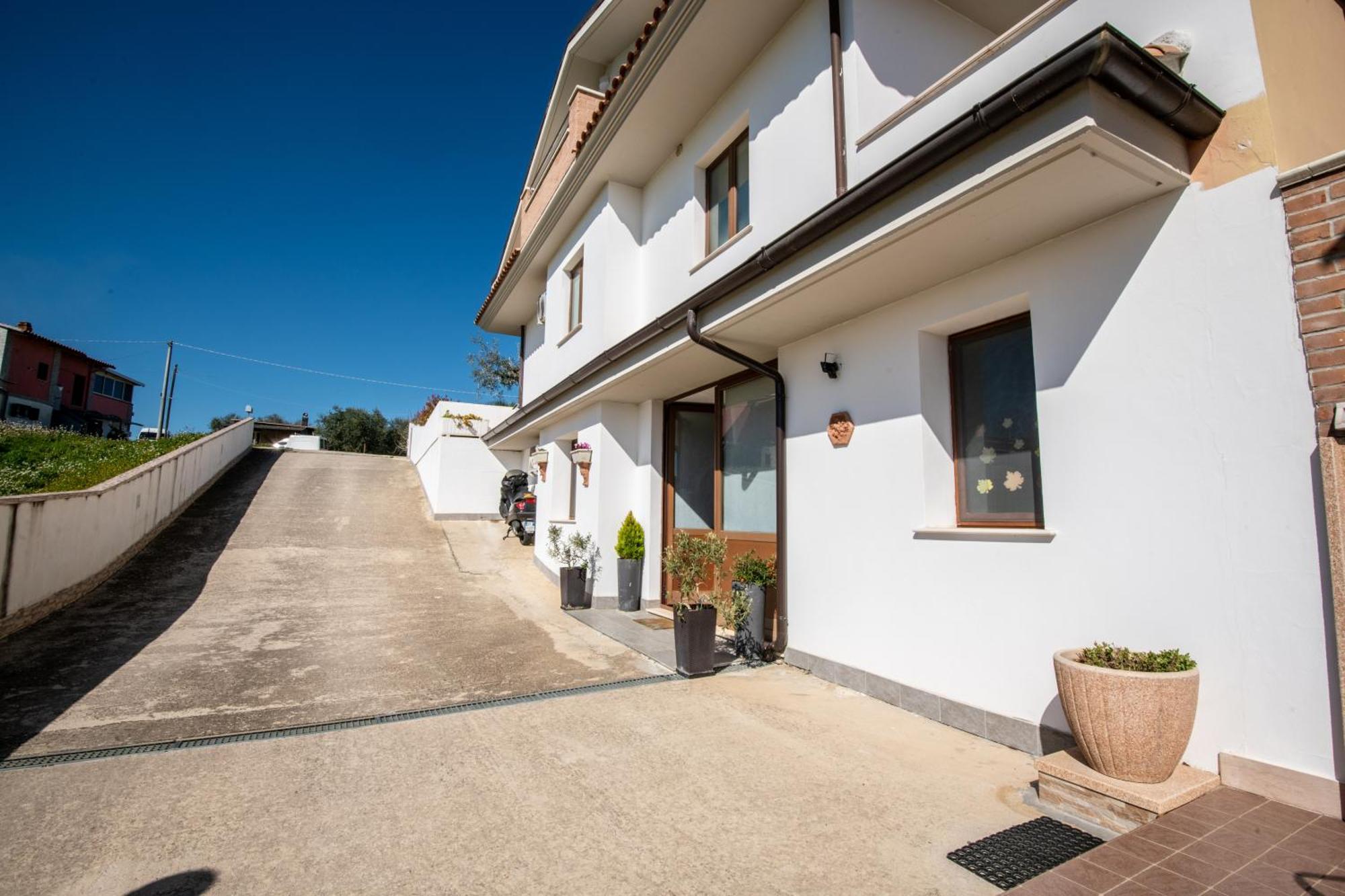 Villa Mastro Oleario 5 Dal Mare 30 Dai Monti 토레베키아 테아티아 외부 사진